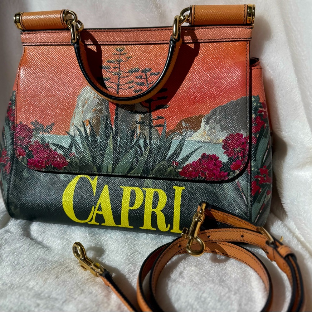 🌟HOST PICK🌟.       DOLCE E GABBANA SICILY CAPRI BAG IN LIKE NEW CONDITION - Picture 2 of 13